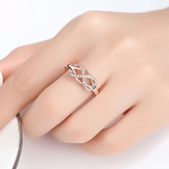 New 18K Rose Gold Diamond Infinite Ring - Picture 3 of 5